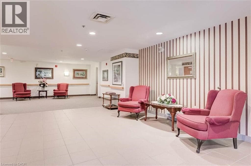 8 HURON STREET UNIT 311 — photo 3
