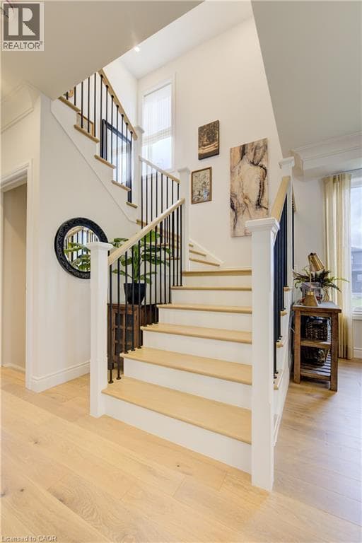 109 THACKERAY WAY — photo 3