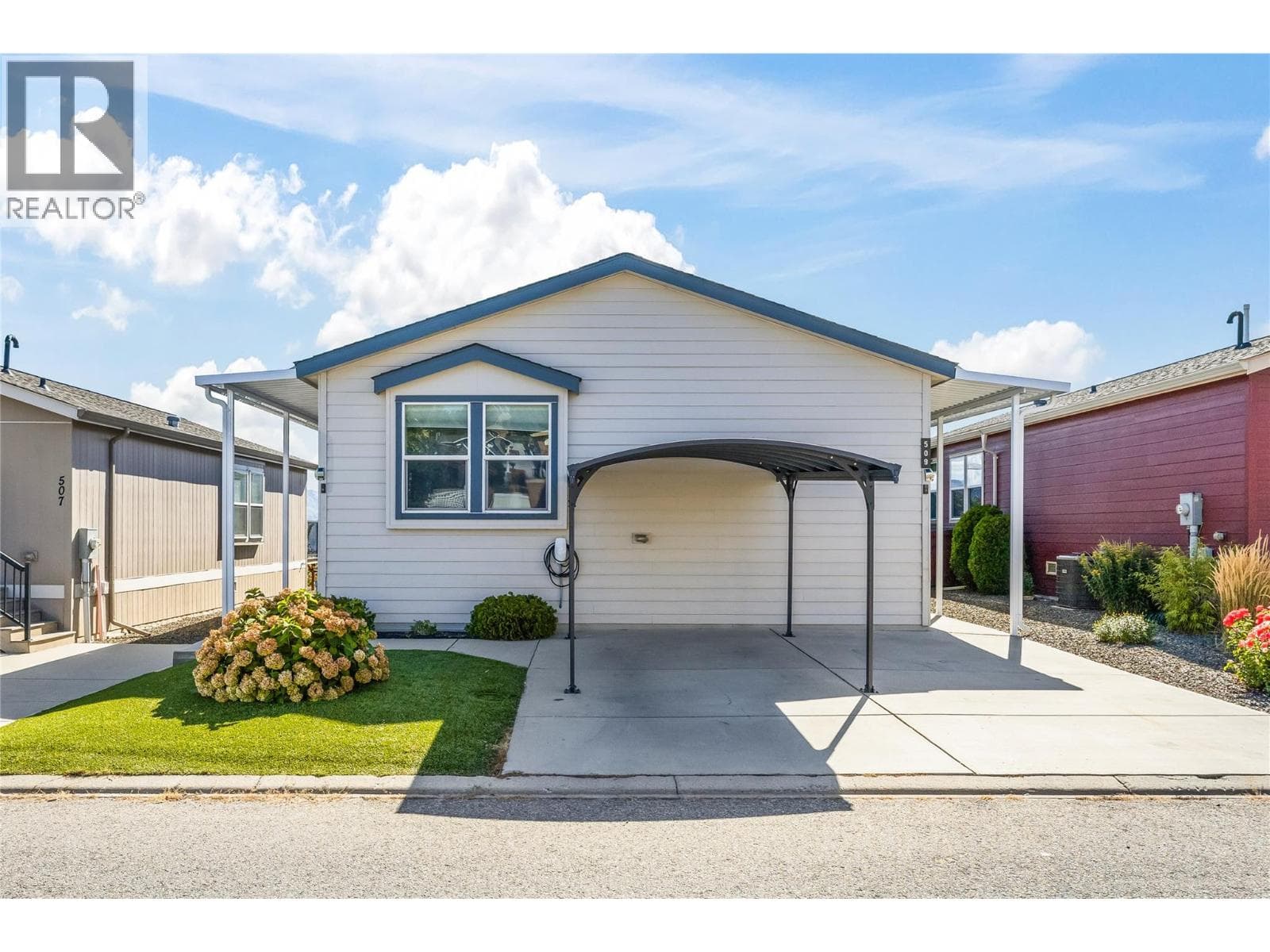 2440 Old Okanagan Highway Unit# 509, Interior REALTORS® — photo 2