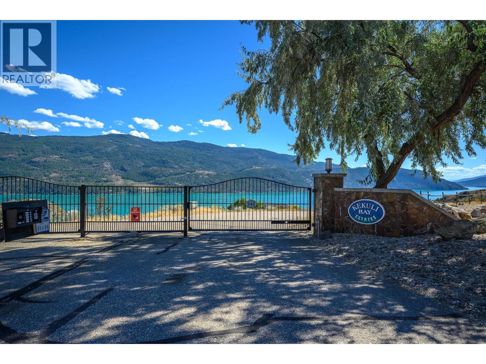 245 Kalamalka Lakeview Drive Unit# 16, Interior REALTORS® — photo 2