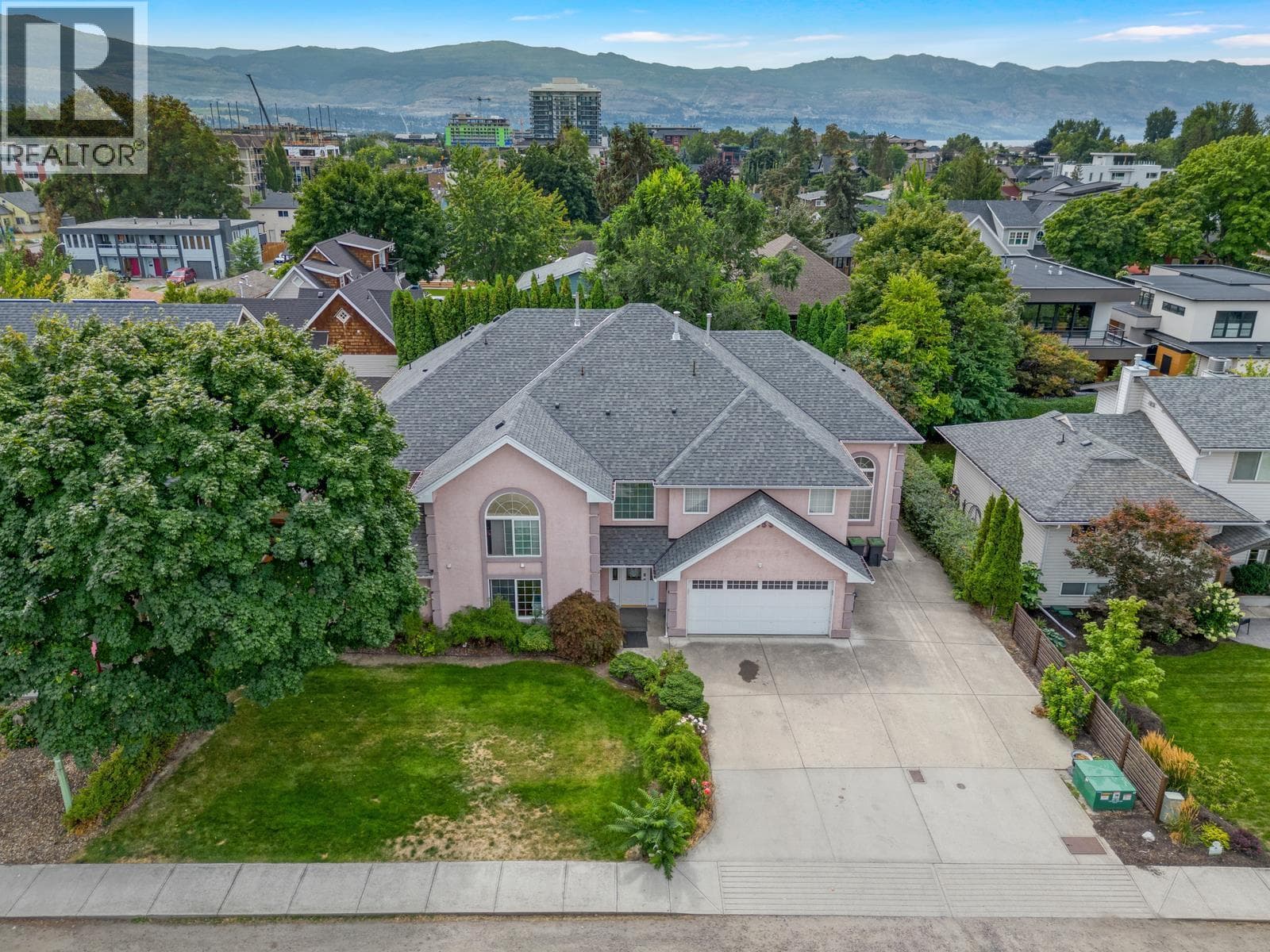 453 MORRISON AVENUE, Interior REALTORS® — photo 2