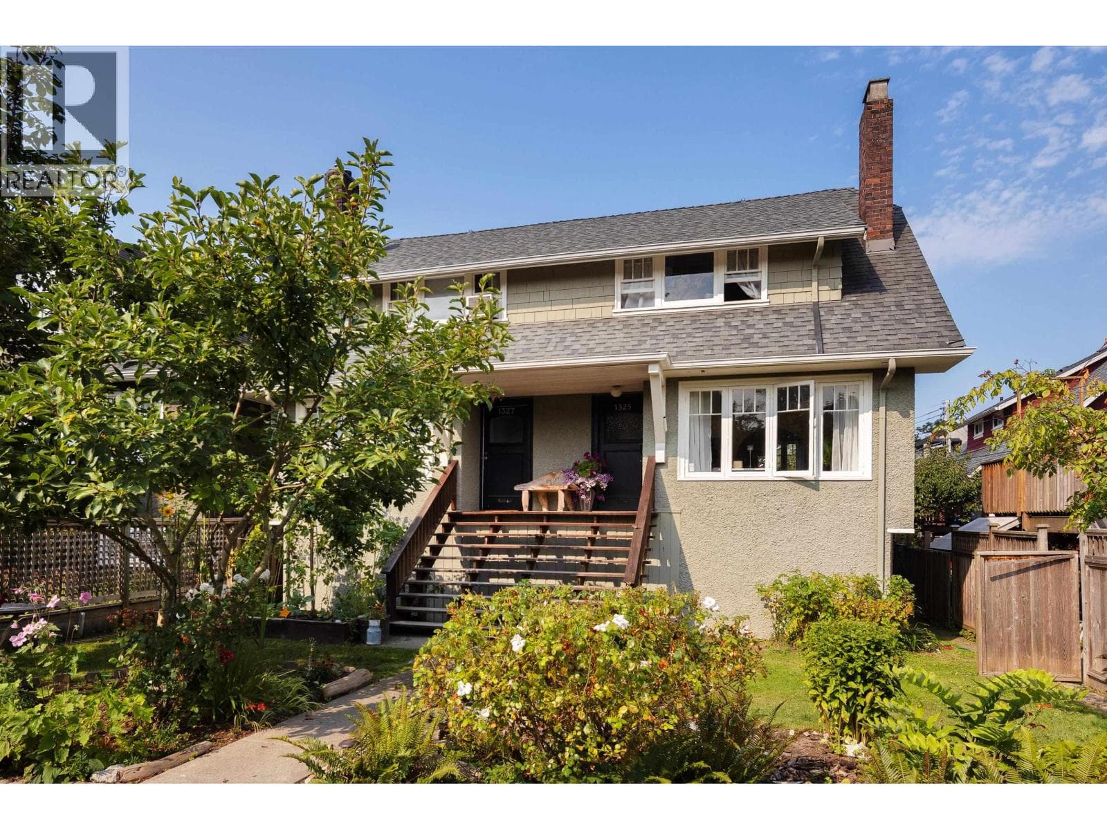 1325/27 LABURNUM STREET in Kitsilano