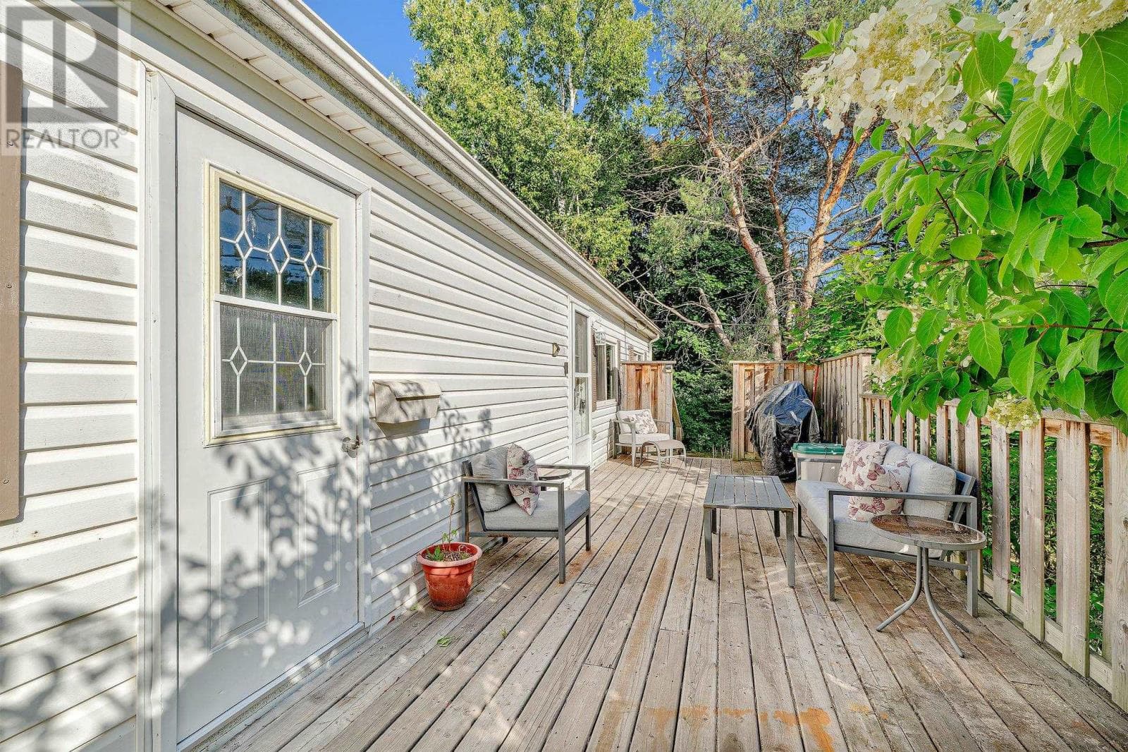 7 OAKWOOD CRESCENT in 