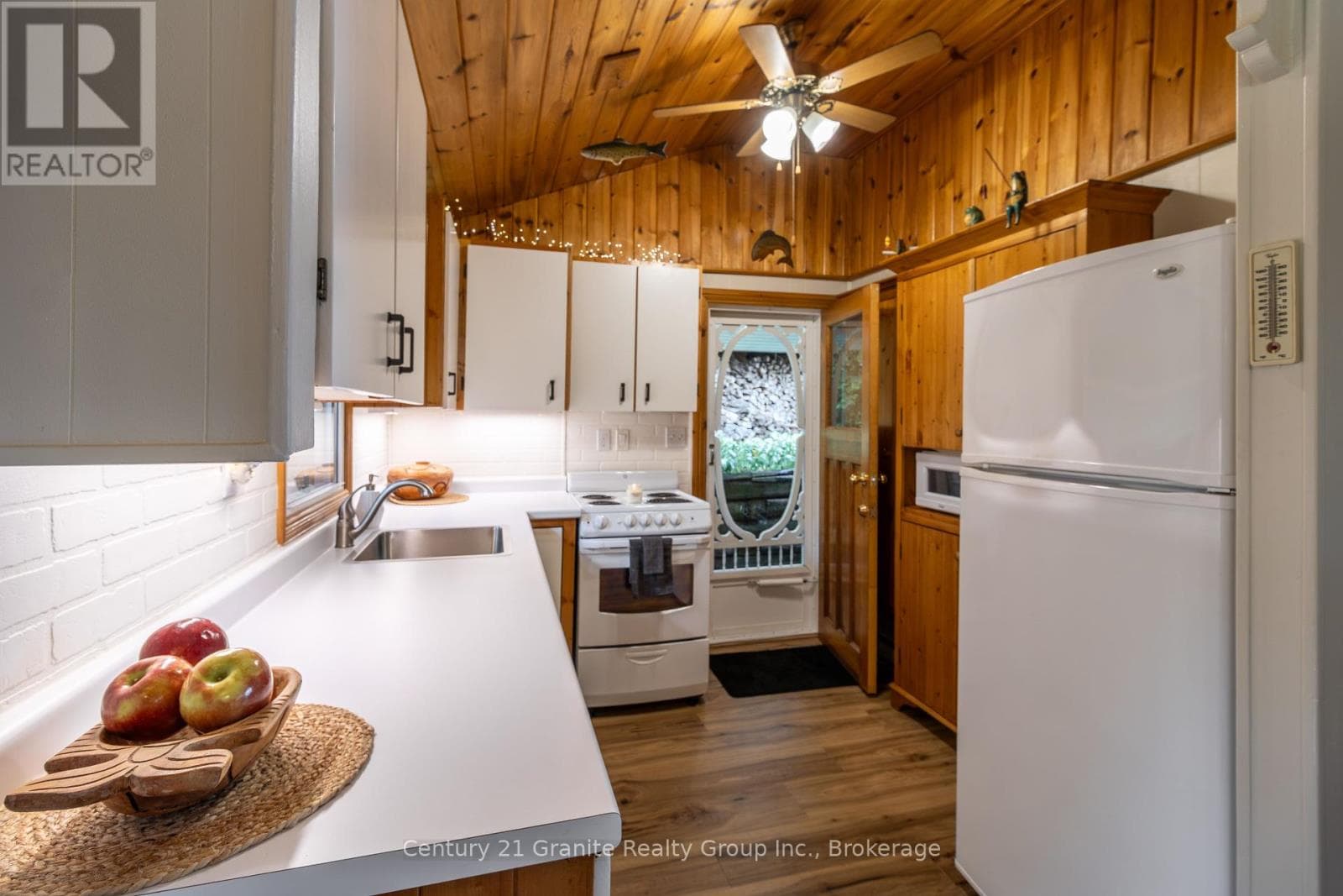 1528 DIGNAN ROAD, OnePoint — photo 4