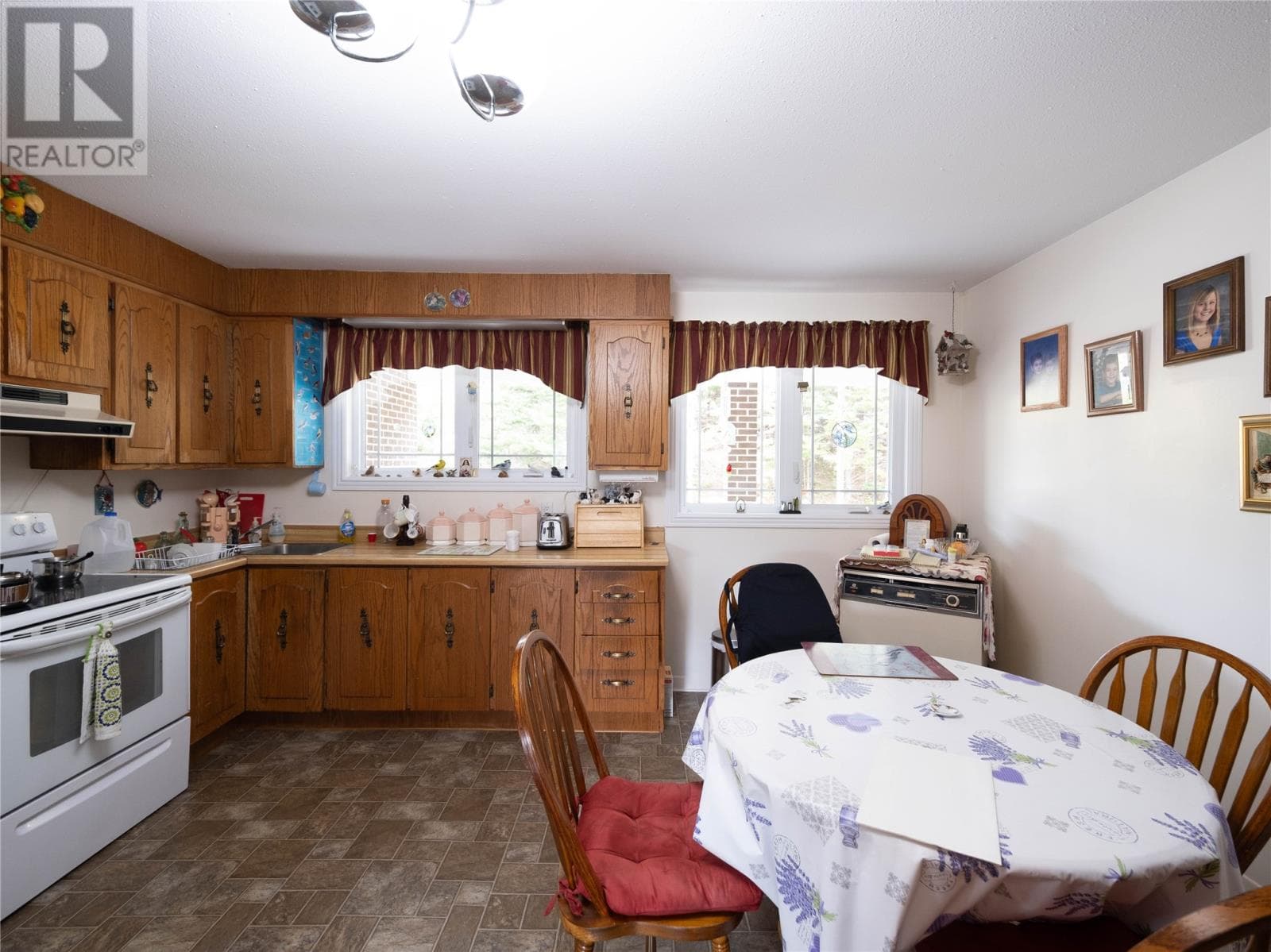 978 Main Road in 