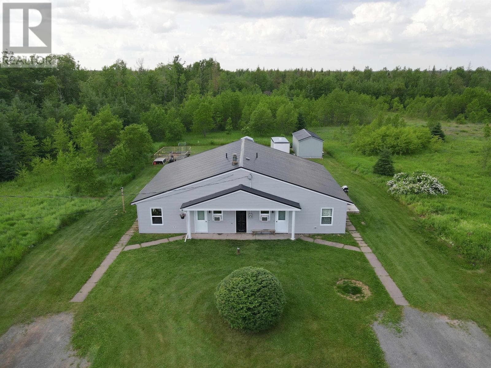 1736-1740 Robertson Road, PEIA — photo 2