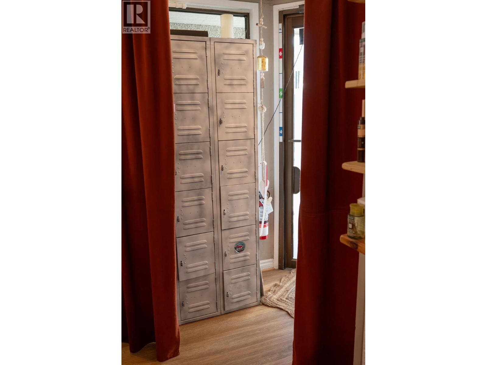 545 Lawrence Avenue Unit# 101A, Interior REALTORS® — photo 2