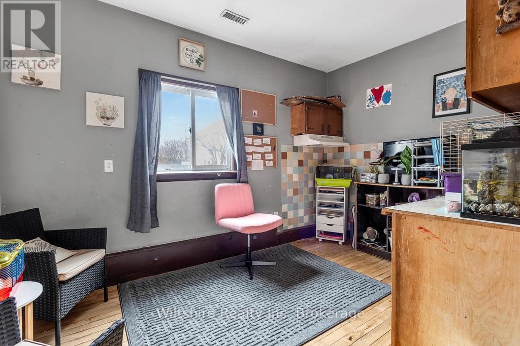 324 BROADWAY, Woodstock-Ingersoll-Tillsonburg — photo 4