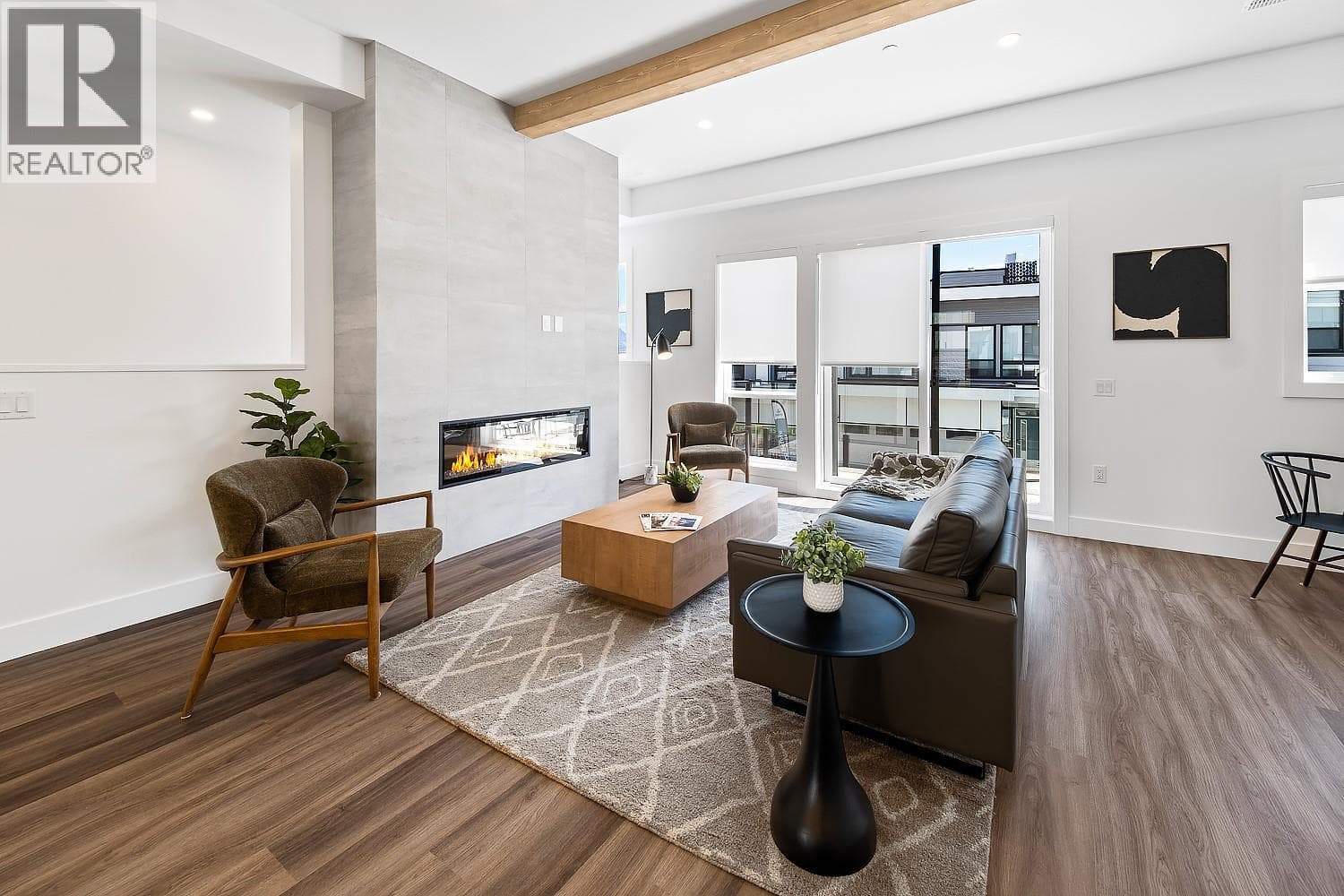 2100 CAMPBELL Road Unit# 157, Interior REALTORS® — photo 4
