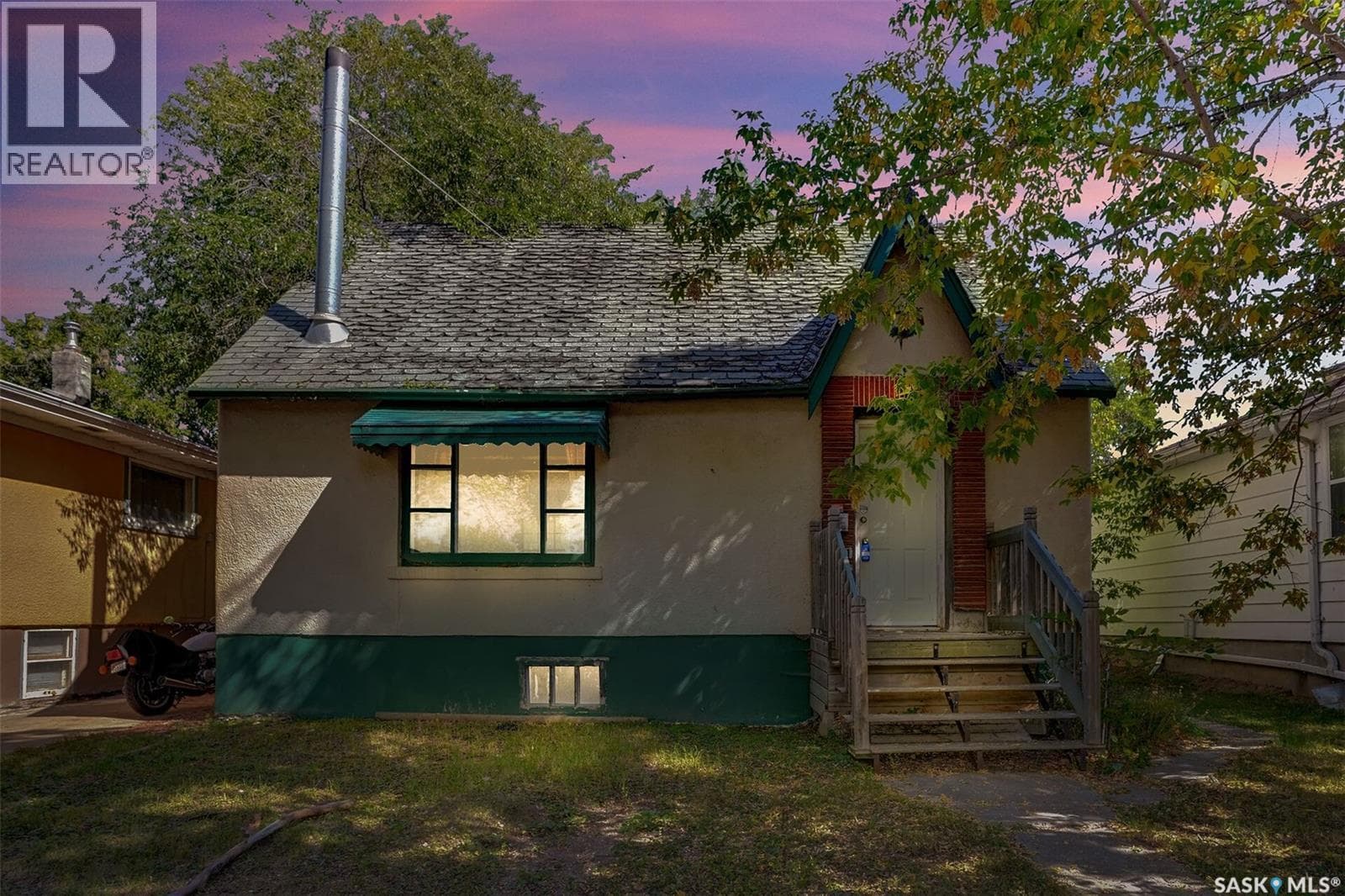 2761 ATKINSON STREET in Assiniboia  Place