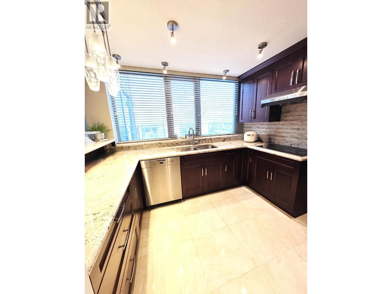 PH3 6733 BUSWELL STREET, Greater Vancouver — photo 5