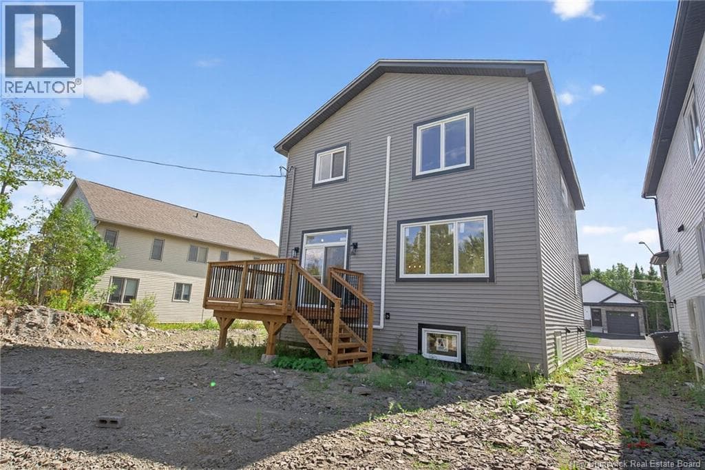 18 WEAVERS WAY, New Brunswick — photo 3