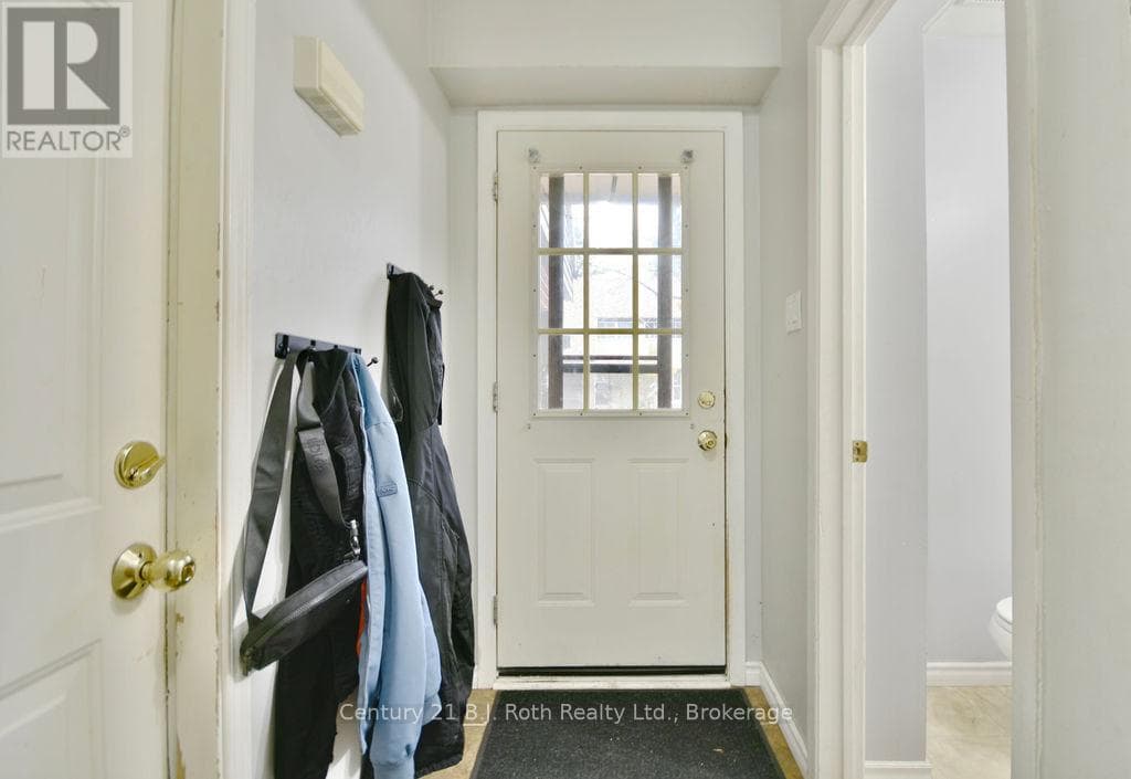 7 - 441 BARRIE ROAD, OnePoint — photo 5