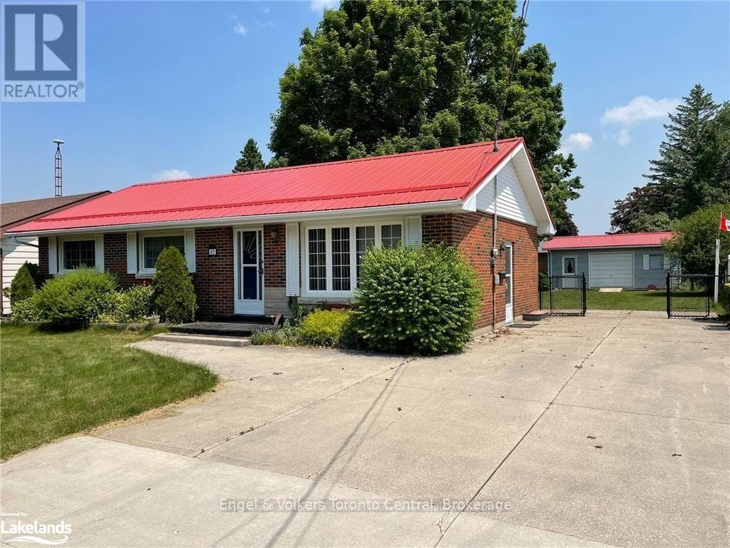 27 HERBERT AVENUE in 