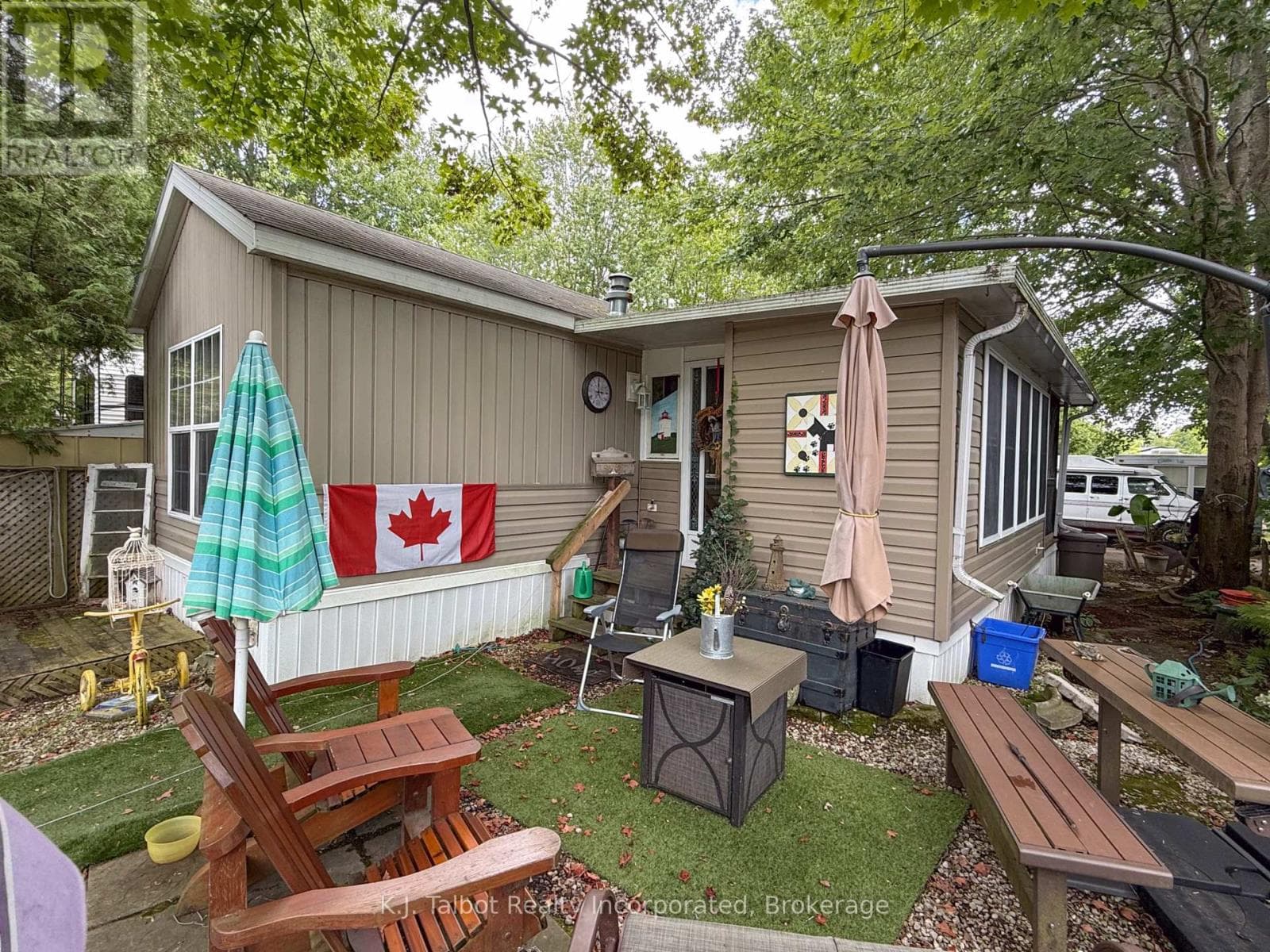 UNIT 36 BEACON LN SOUTH - 77719 BLUEWATER HIGHWAY, OnePoint — photo 4