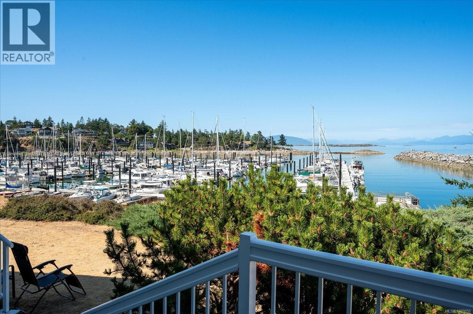 307 3555 Outrigger Rd in 
