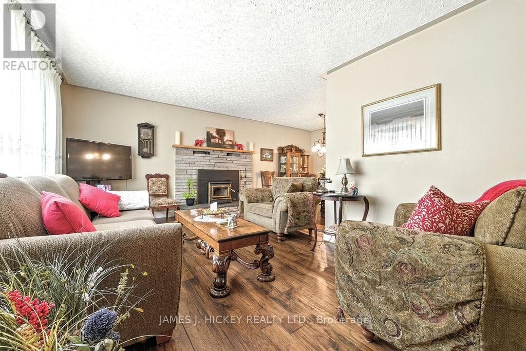 25 LAURENTIAN STREET, Renfrew County — photo 3