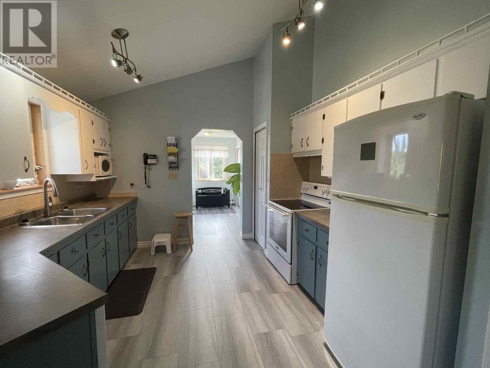 1153 Roseberry Road, PEIA — photo 4