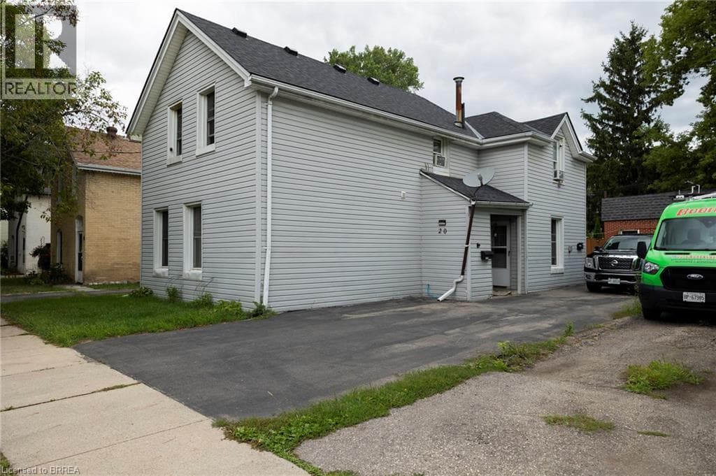 20 SUPERIOR STREET, Brantford — photo 2
