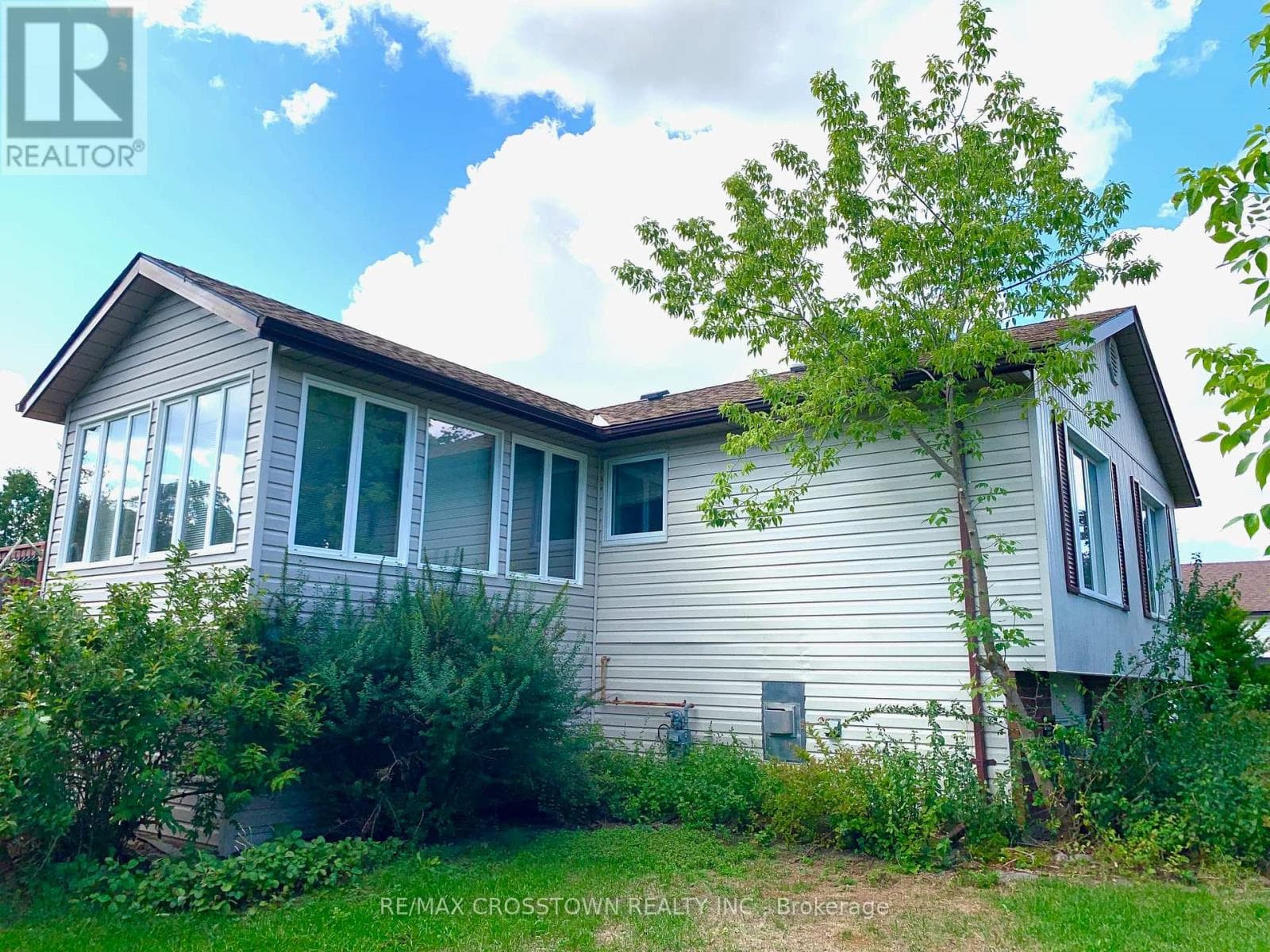 43 FOYSTON PARK CIRCLE, Toronto — photo 2