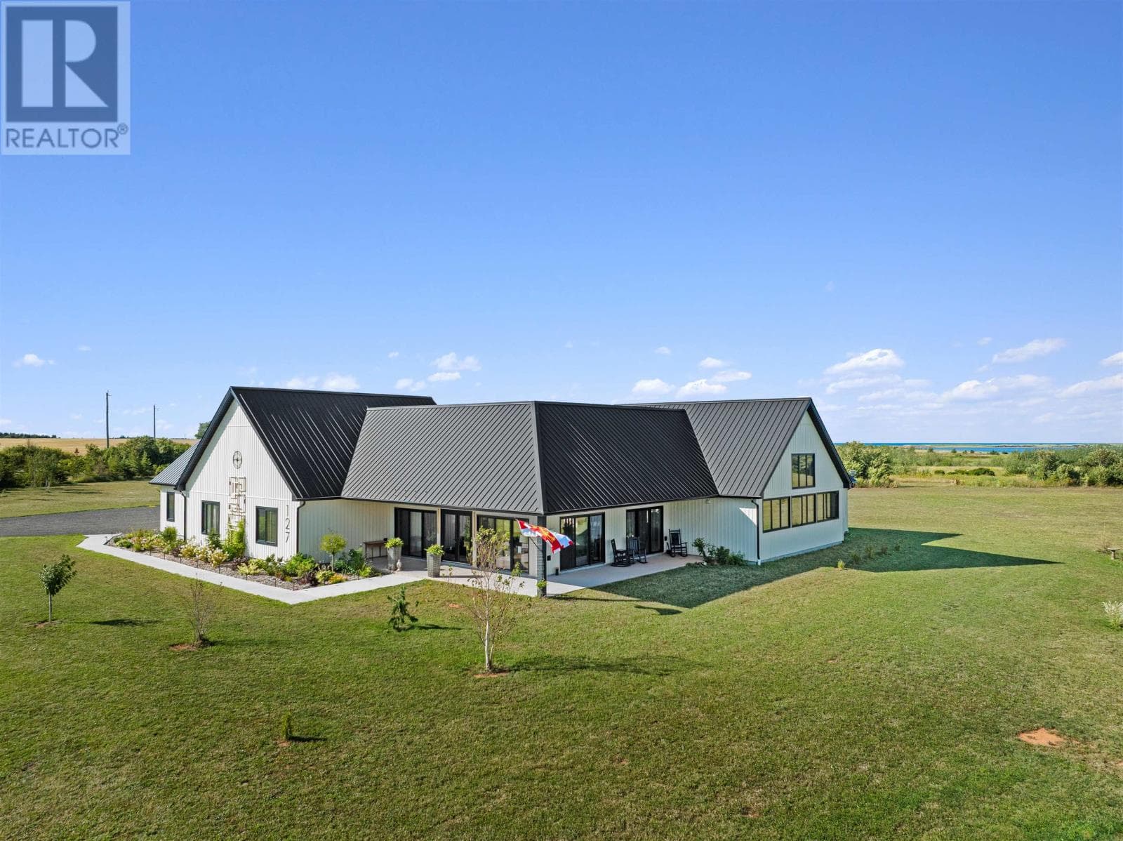 127 Thompson Shore Road, PEIA — photo 2
