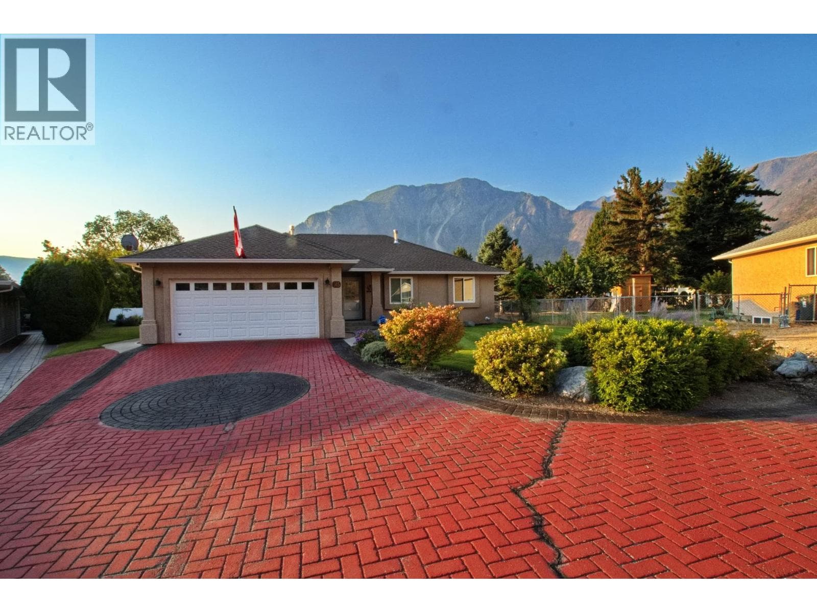 515 Vanderlinde Drive in 