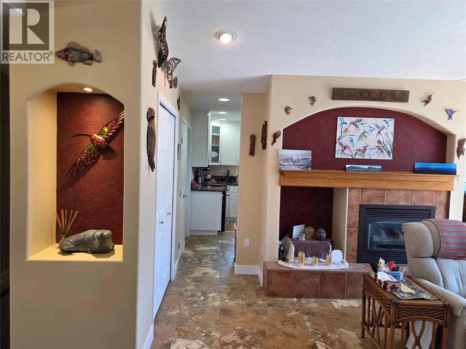 515 Vanderlinde Drive, Interior REALTORS® — photo 5