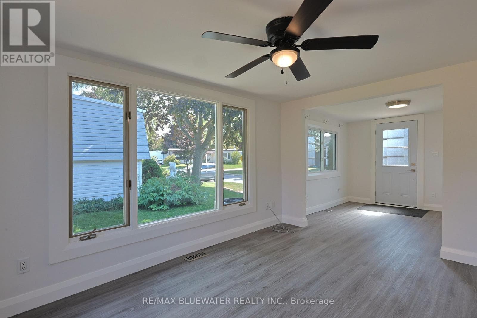 34 PEBBLE BEACH PARKWAY — photo 3