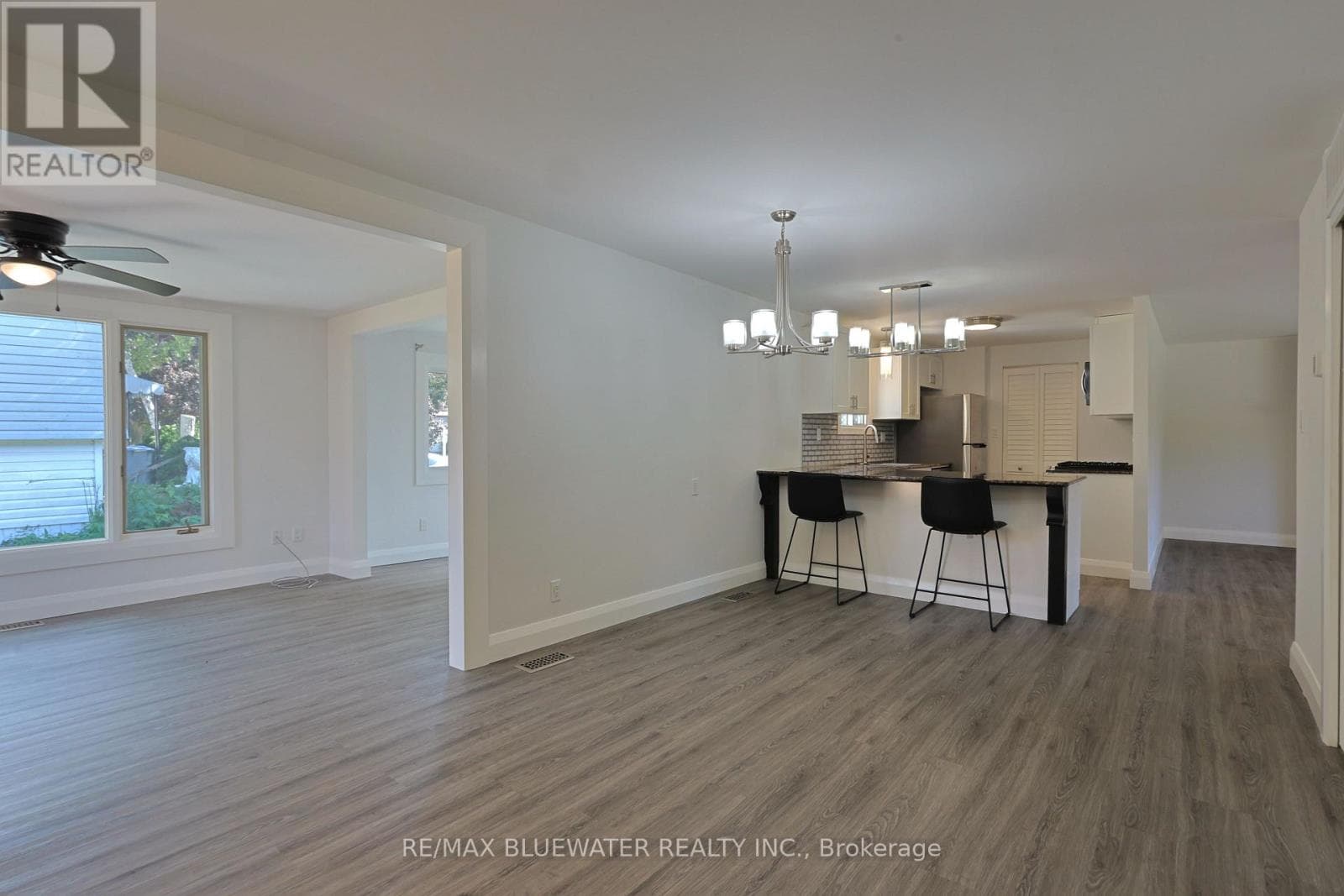 34 PEBBLE BEACH PARKWAY — photo 4