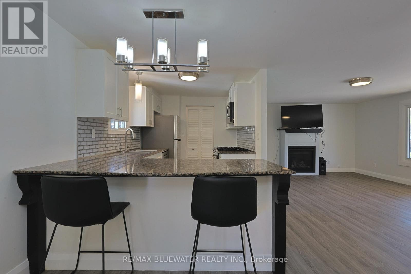 34 PEBBLE BEACH PARKWAY — photo 5