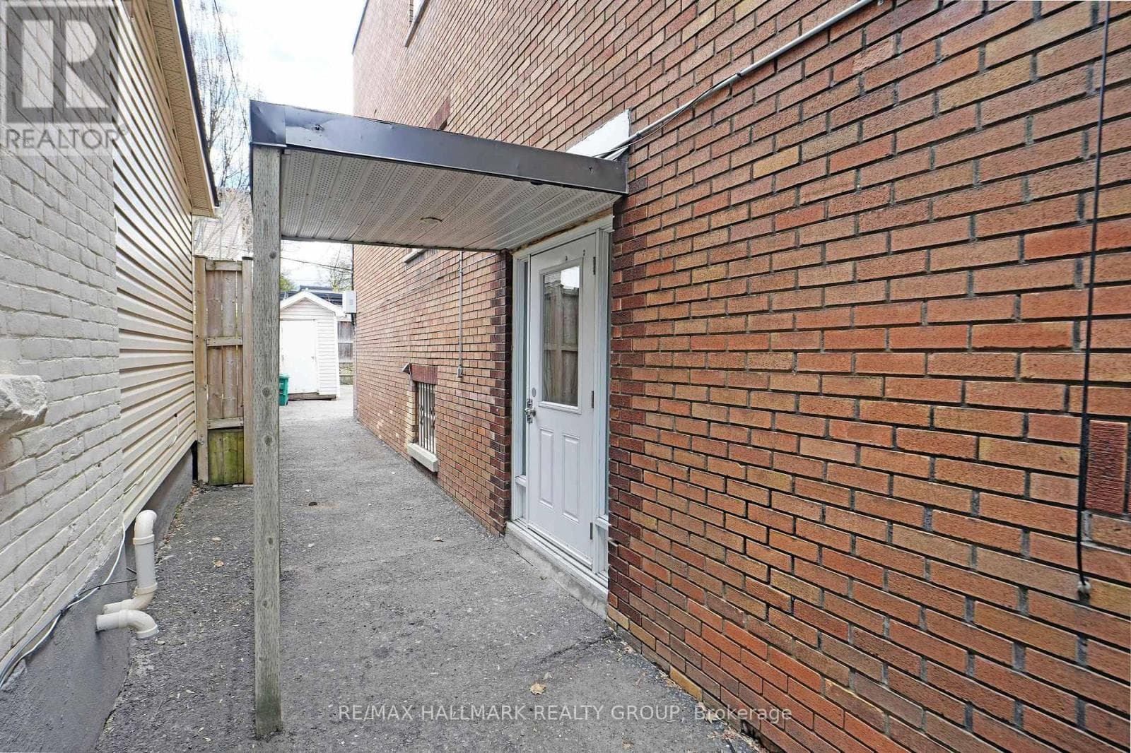 310 BYRON AVENUE, Ottawa — photo 3