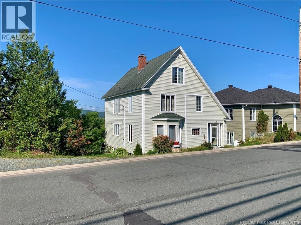 407 VICTORIA STREET, New Brunswick — photo 2