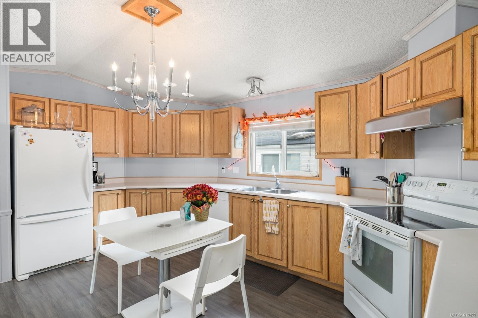 11 7401 Central Saanich Rd, Victoria — photo 3