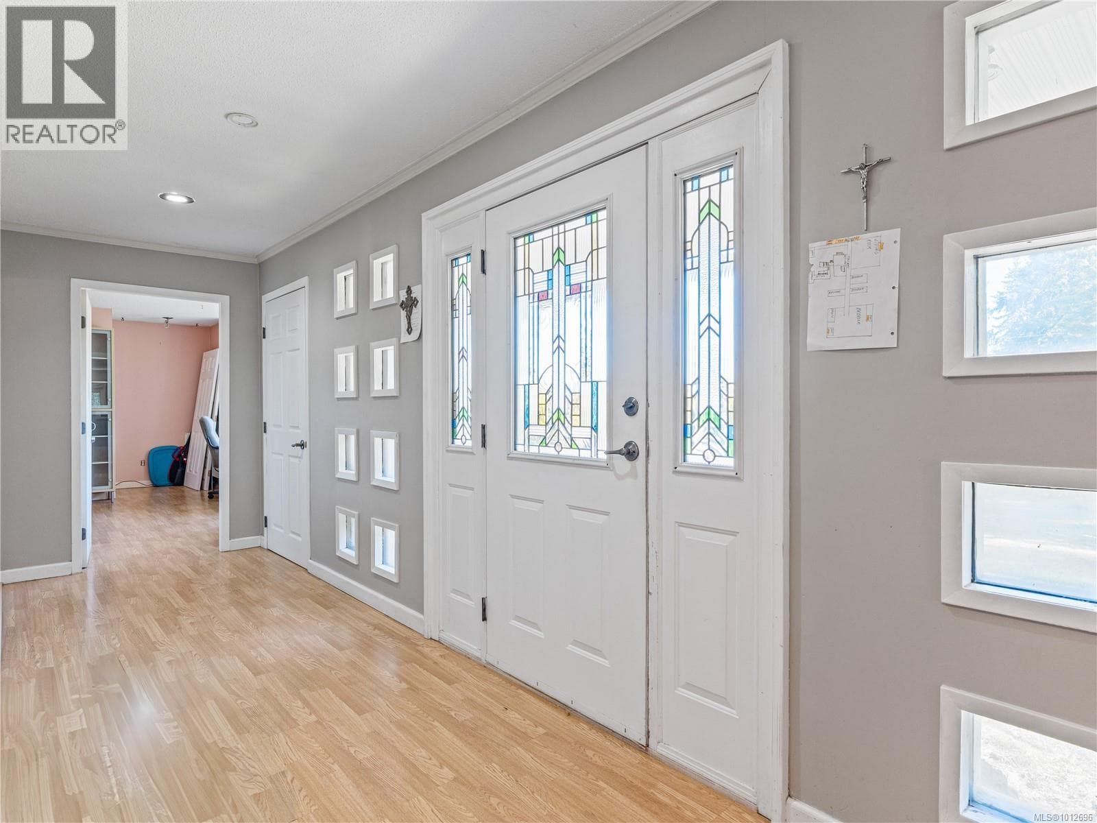 1546 Grandom Pl — photo 2
