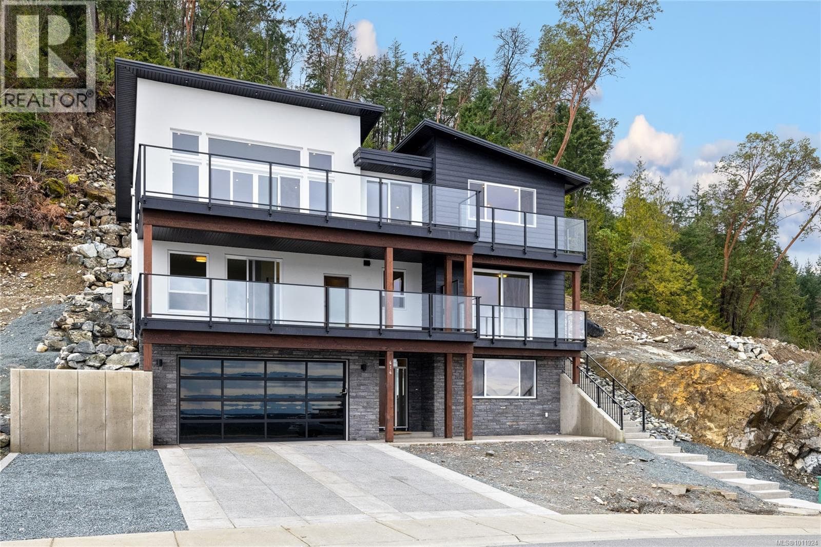 414 Thetis Dr in 