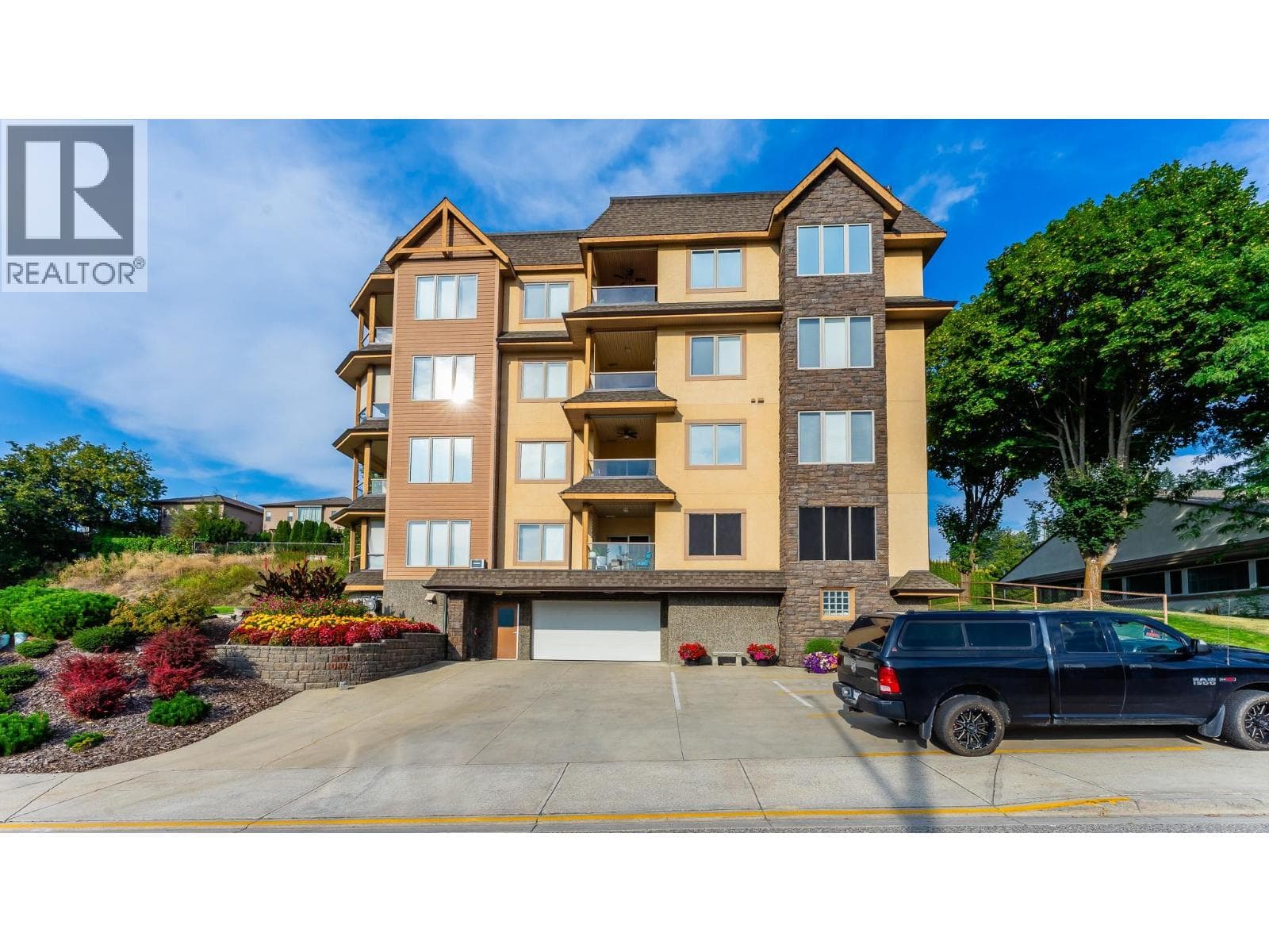 1391 10 Avenue NE Unit# 104 in