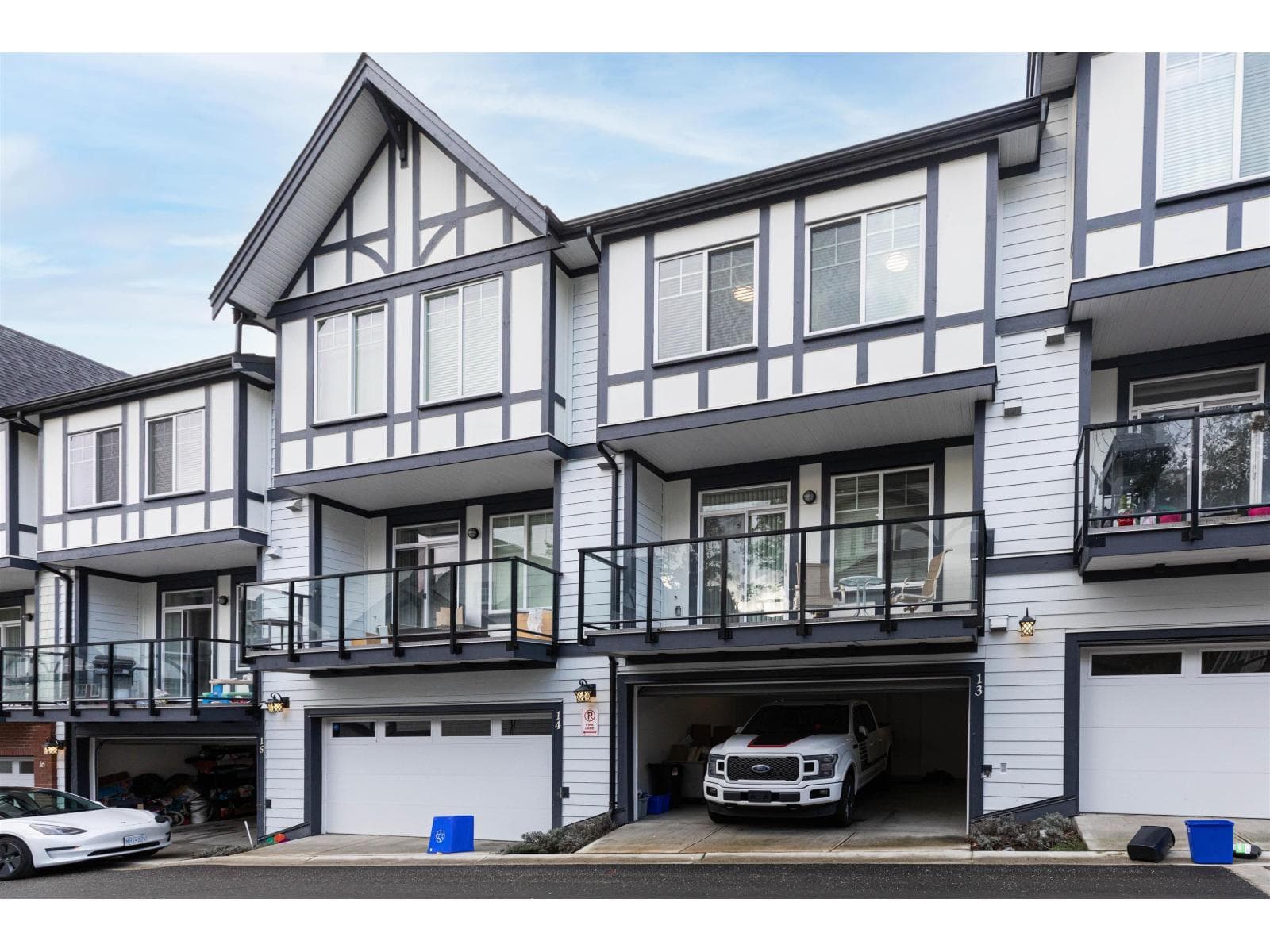 13 11188 72 AVENUE, Fraser Valley — photo 2