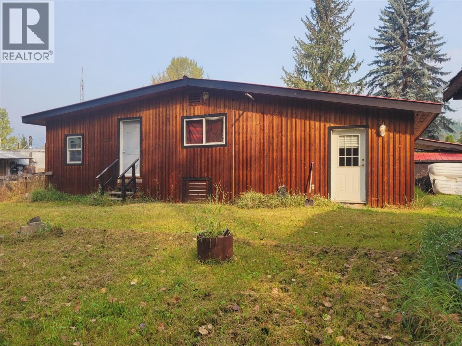 536 Swanson Road, Interior REALTORS® — photo 2