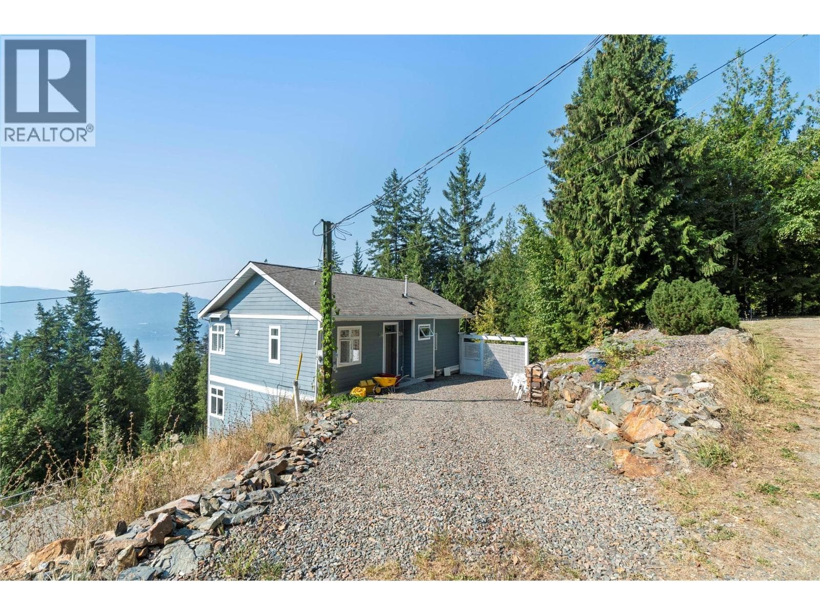7660 LICHEN ROAD, Interior REALTORS® — photo 2