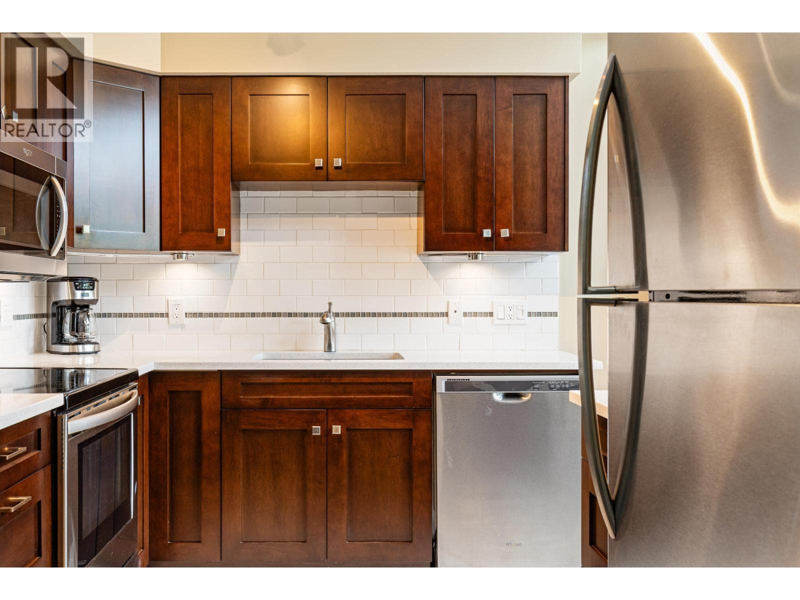 208 4865 PAINTED CLIFF ROAD, Greater Vancouver — photo 4