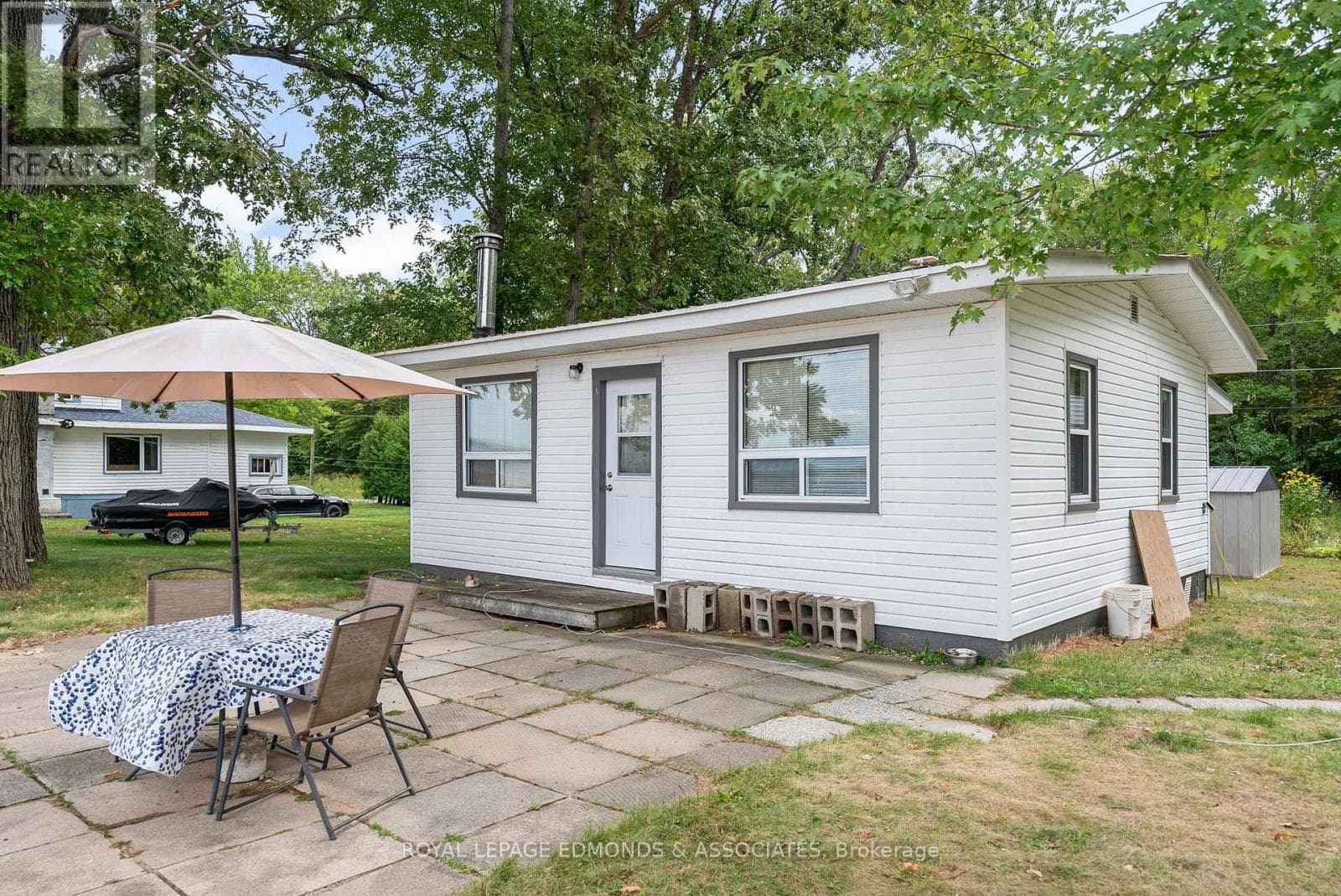 45 GREATVIEW TRAIL — photo 2