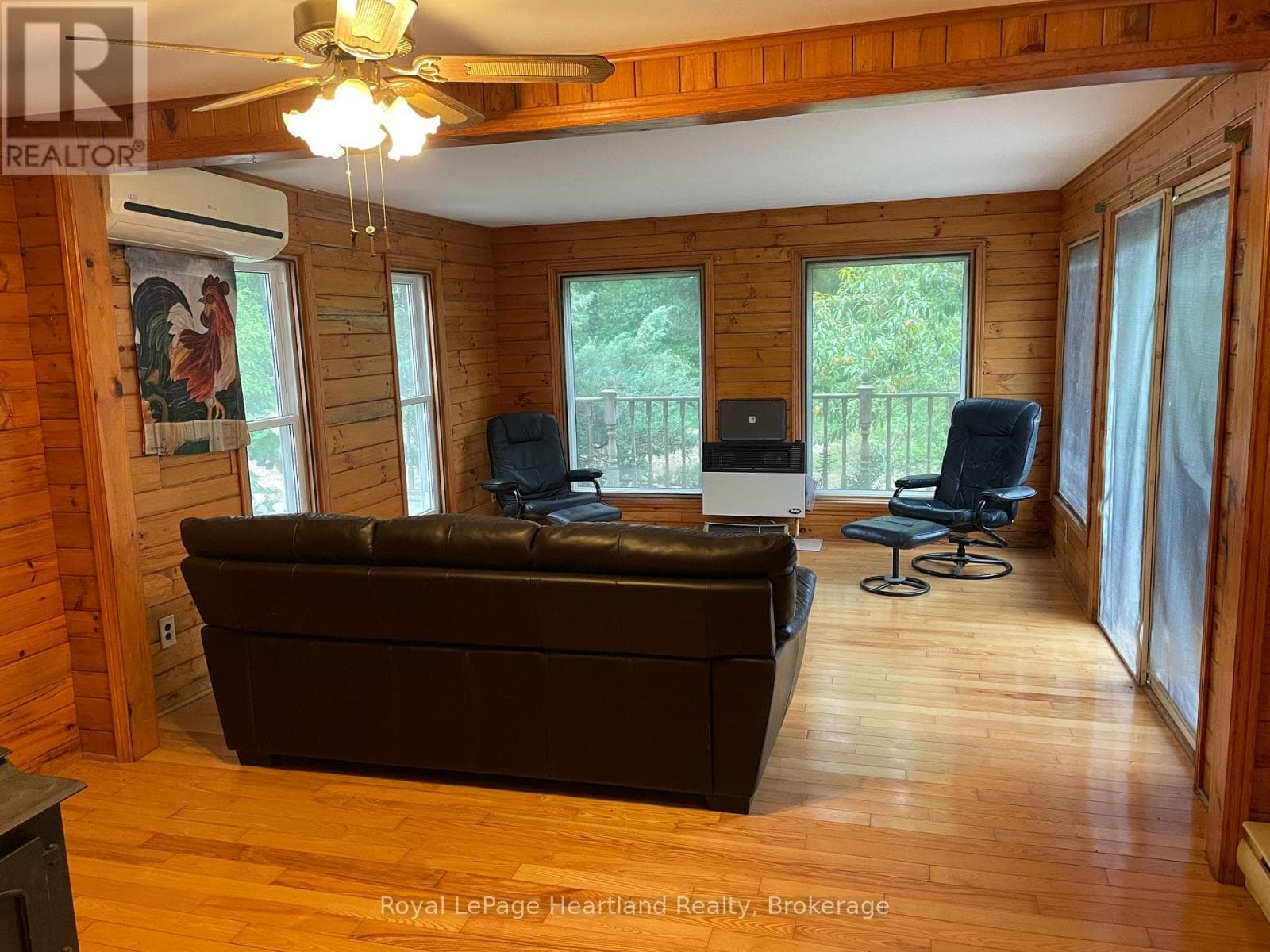 902 WHITE CEDAR DR. - 35791 BAYFIELD RIVER ROAD — photo 4
