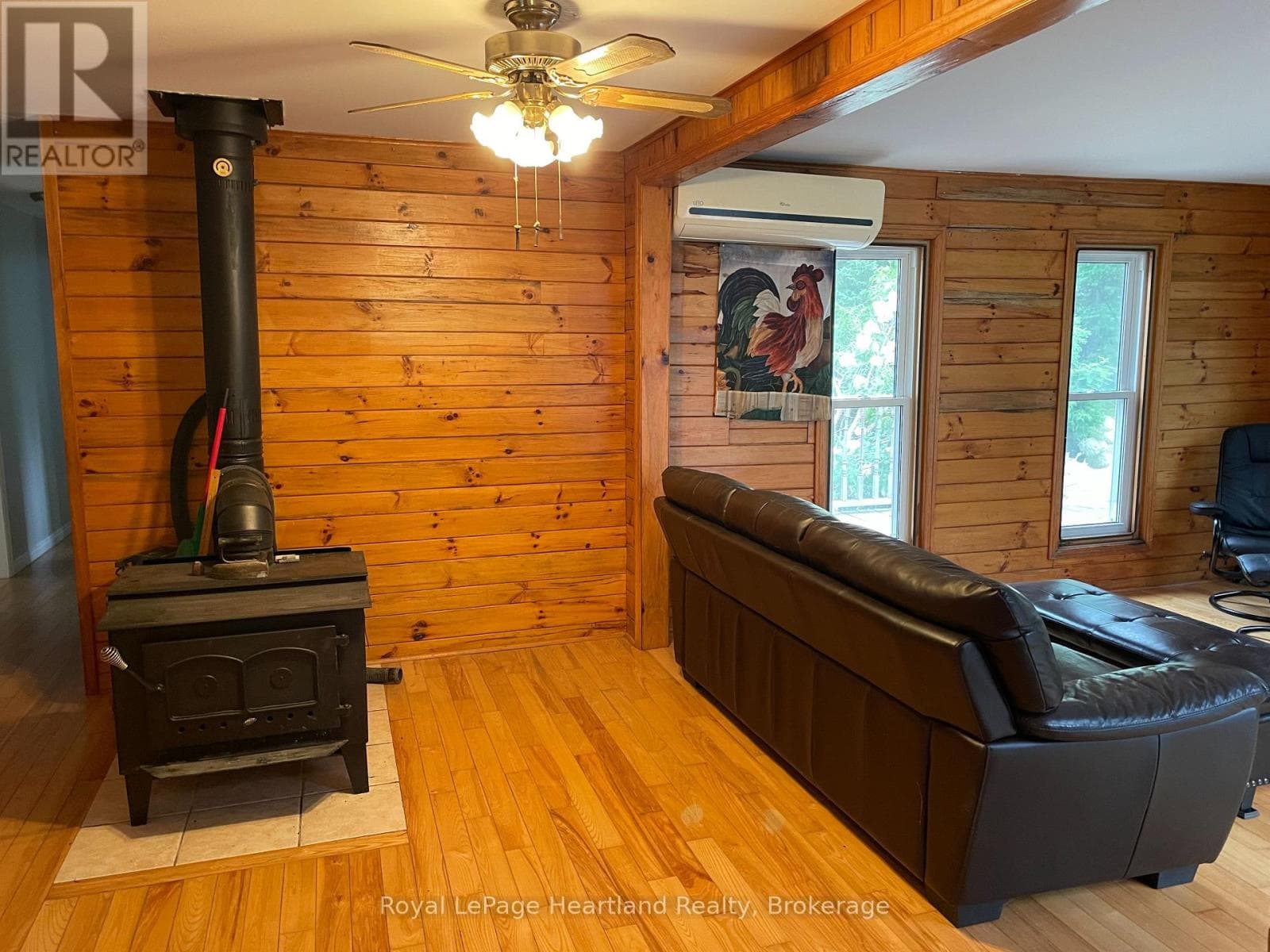902 WHITE CEDAR DR. - 35791 BAYFIELD RIVER ROAD — photo 5