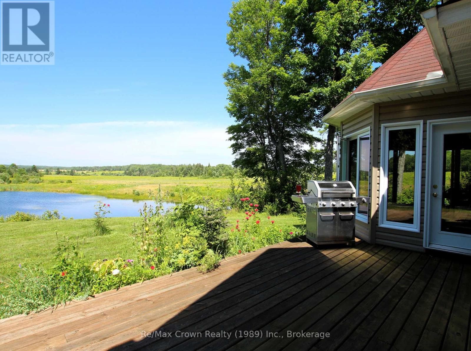130B BARRETT ROAD, OnePoint — photo 2