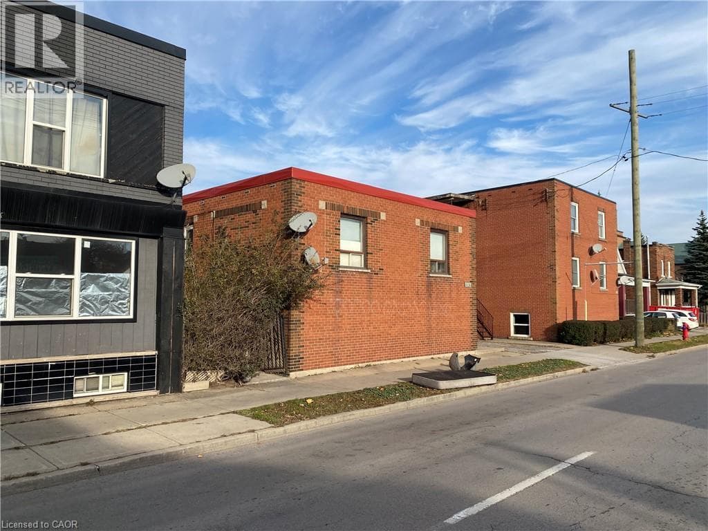 1373 BARTON STREET EAST, Cornerstone — photo 2