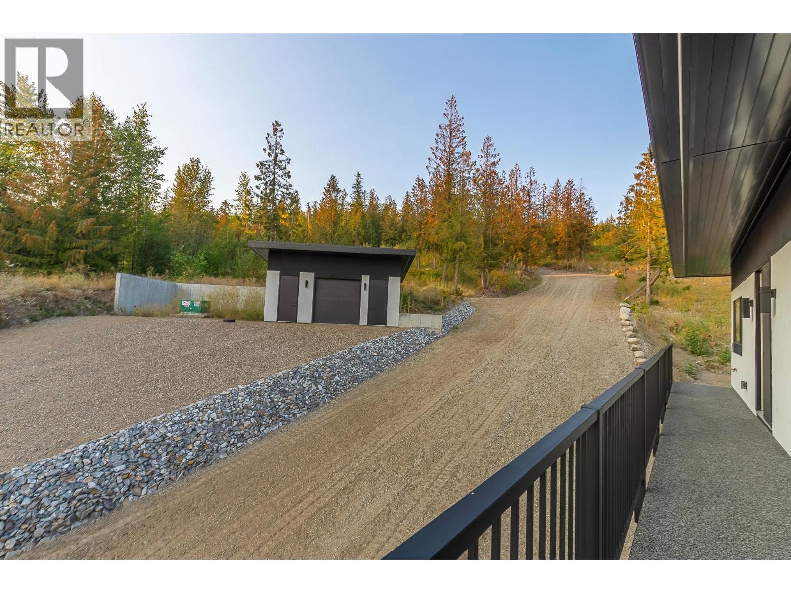 8195 Jackpine Road, Interior REALTORS® — photo 5