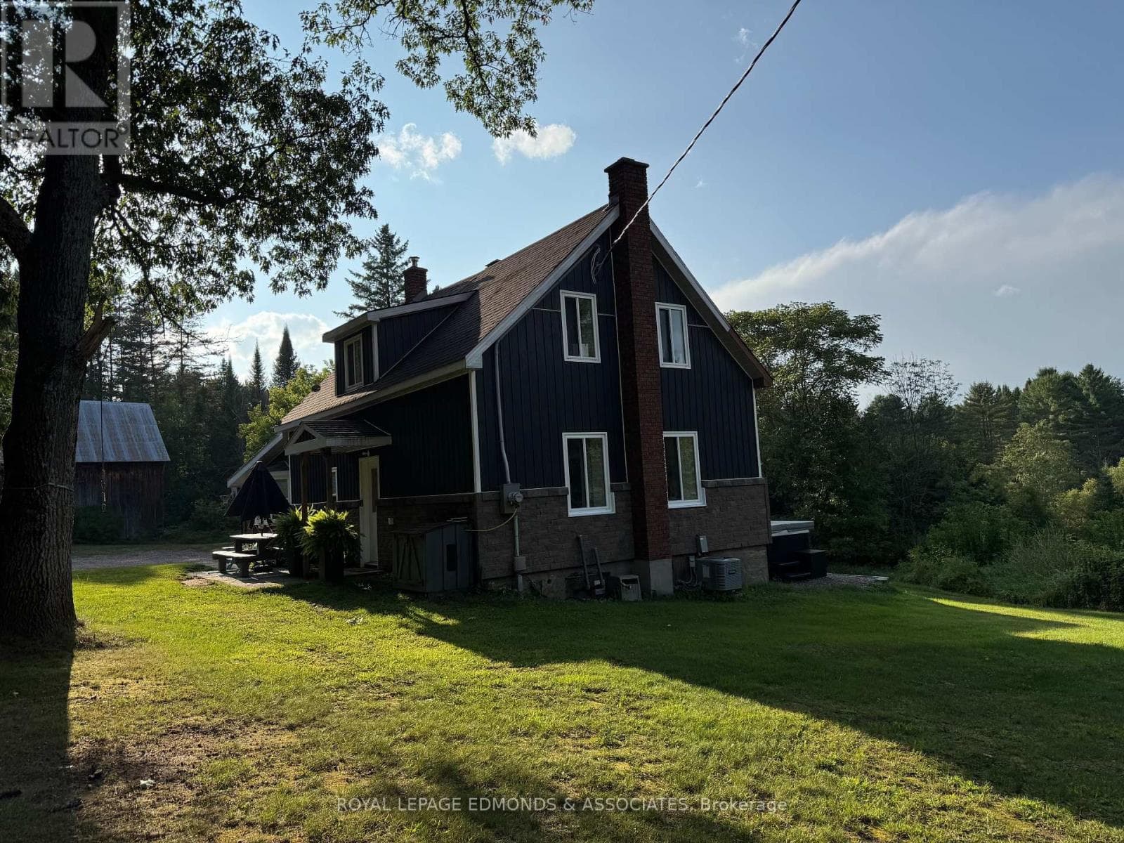 27 STENCELLS ROAD, Renfrew County — photo 3