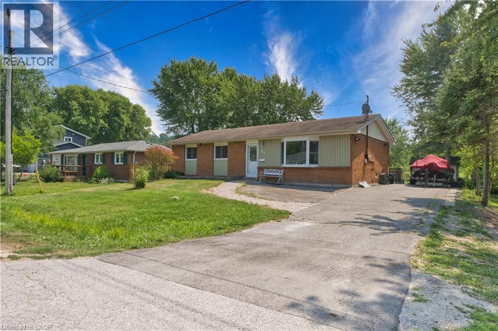365 ADELINE DRIVE in Ravenshoe West