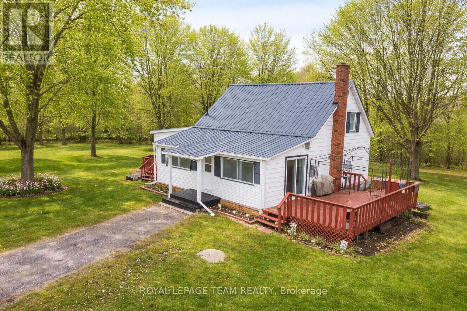 1448 PERRAULT ROAD in 