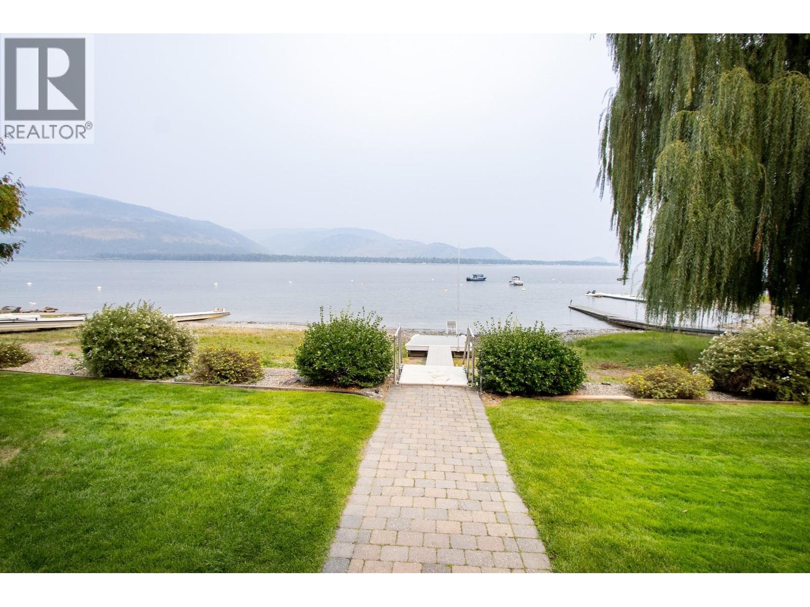 3075 WAVERLY ROAD, Interior REALTORS® — photo 2